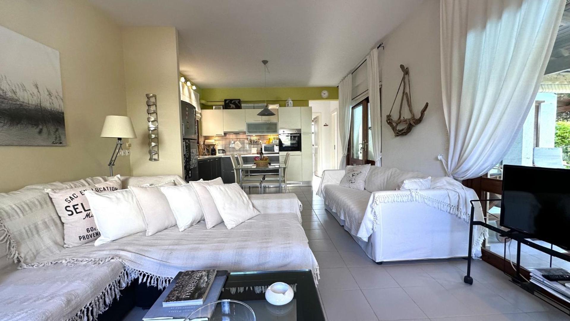 Villa Amy With A Pool In Porto Hydra By Goutos Properties Thermisía Eksteriør bilde