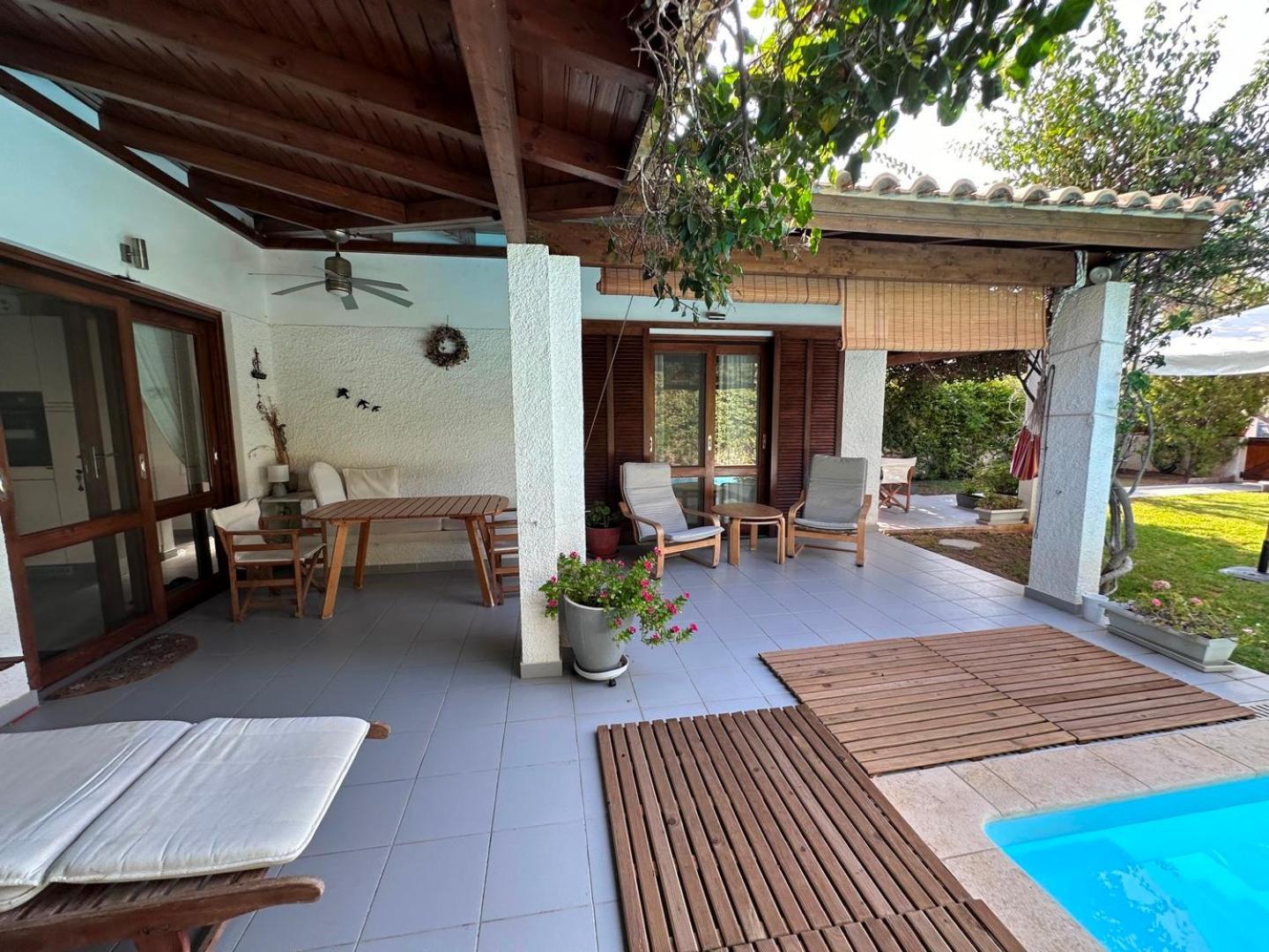 Villa Amy With A Pool In Porto Hydra By Goutos Properties Thermisía Eksteriør bilde